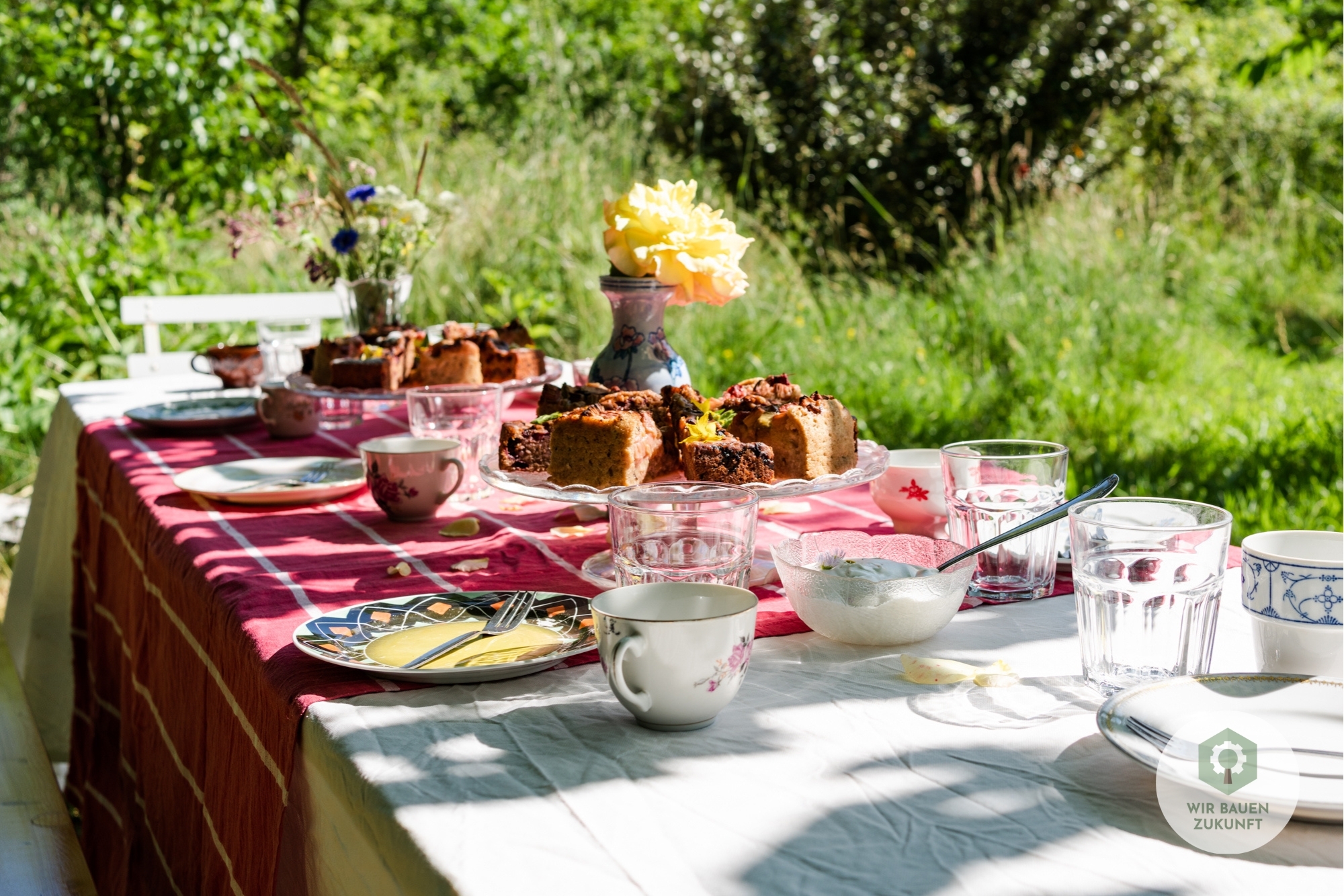 WBZ 08 Garten Kuchenbuffet Taterka